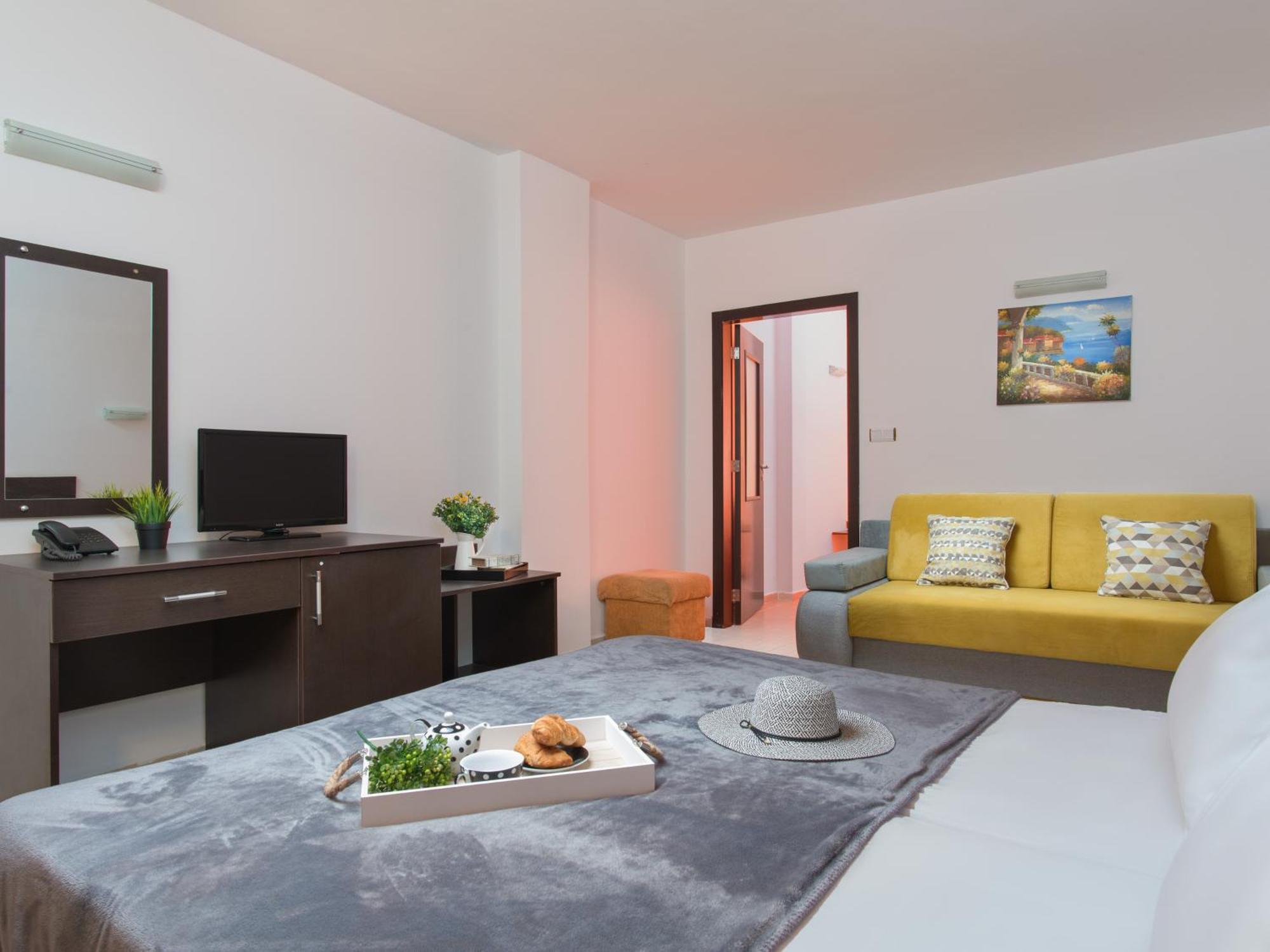 Tia Maria Is Situated In The Southern Part Of The Sunny Beach Resort Exterior foto